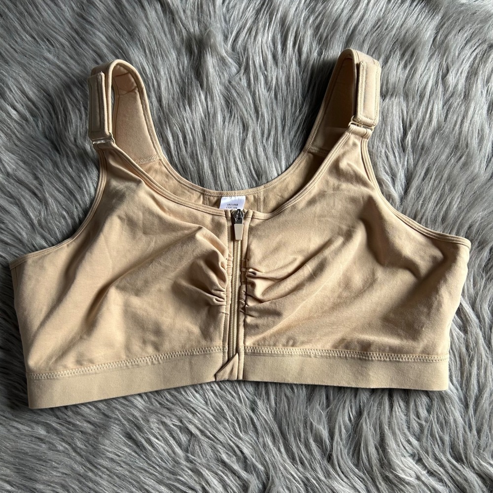 Wireless Unlined‎ Front Closure Bra Womens Size 2XL Beige Wirefree Unpadded